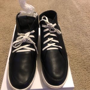 Franco Sarto women’s black leather booties new in box size 8